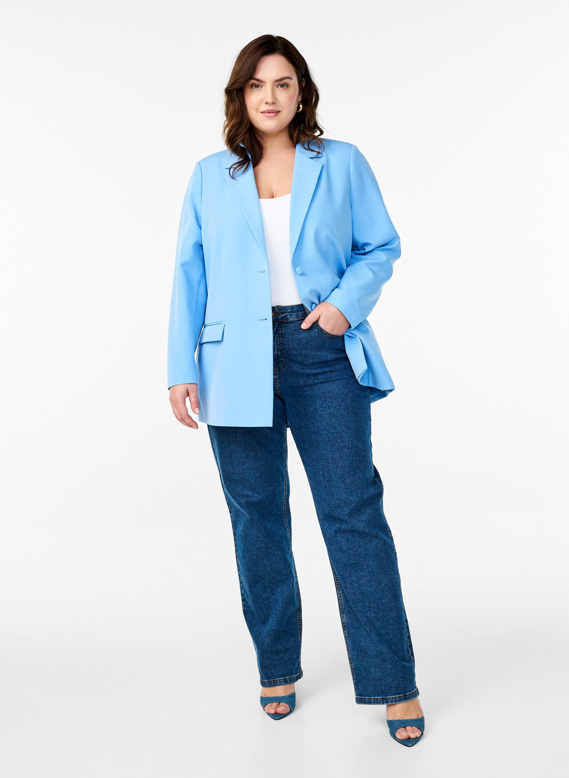 ZizziKlassischer Blazer mit Knopfverschluss, Blau, Model image number 1