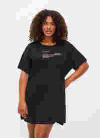 Oversize Schlaf-T-Shirt aus Bio-Baumwolle, Black W. coffee, Model