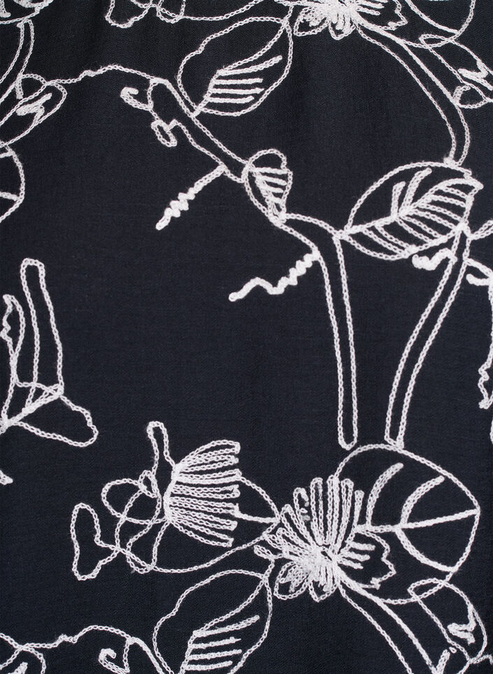 Kurz&auml;rmelige Bluse mit Stickmuster, Schwarz, Packshot image number 2