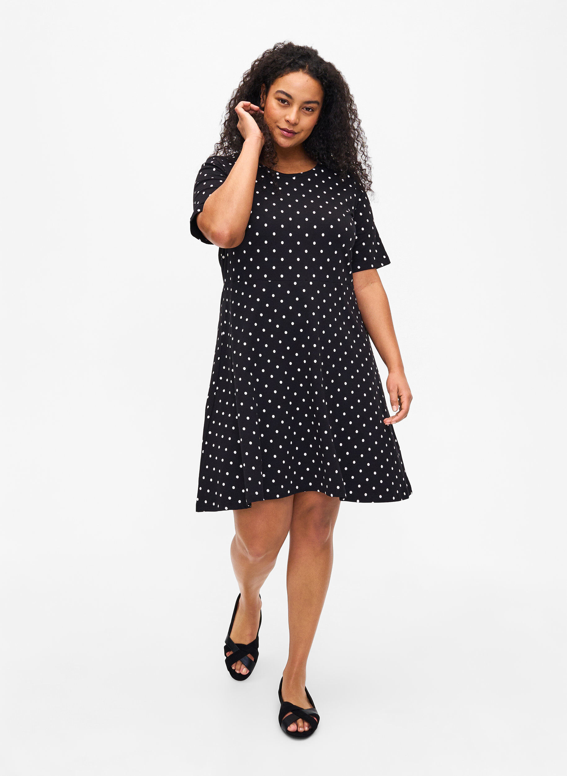 ZizziBaumwollkleid mit kurzen &Auml;rmeln und Punkten, Black w. White Dot, Model image number 2