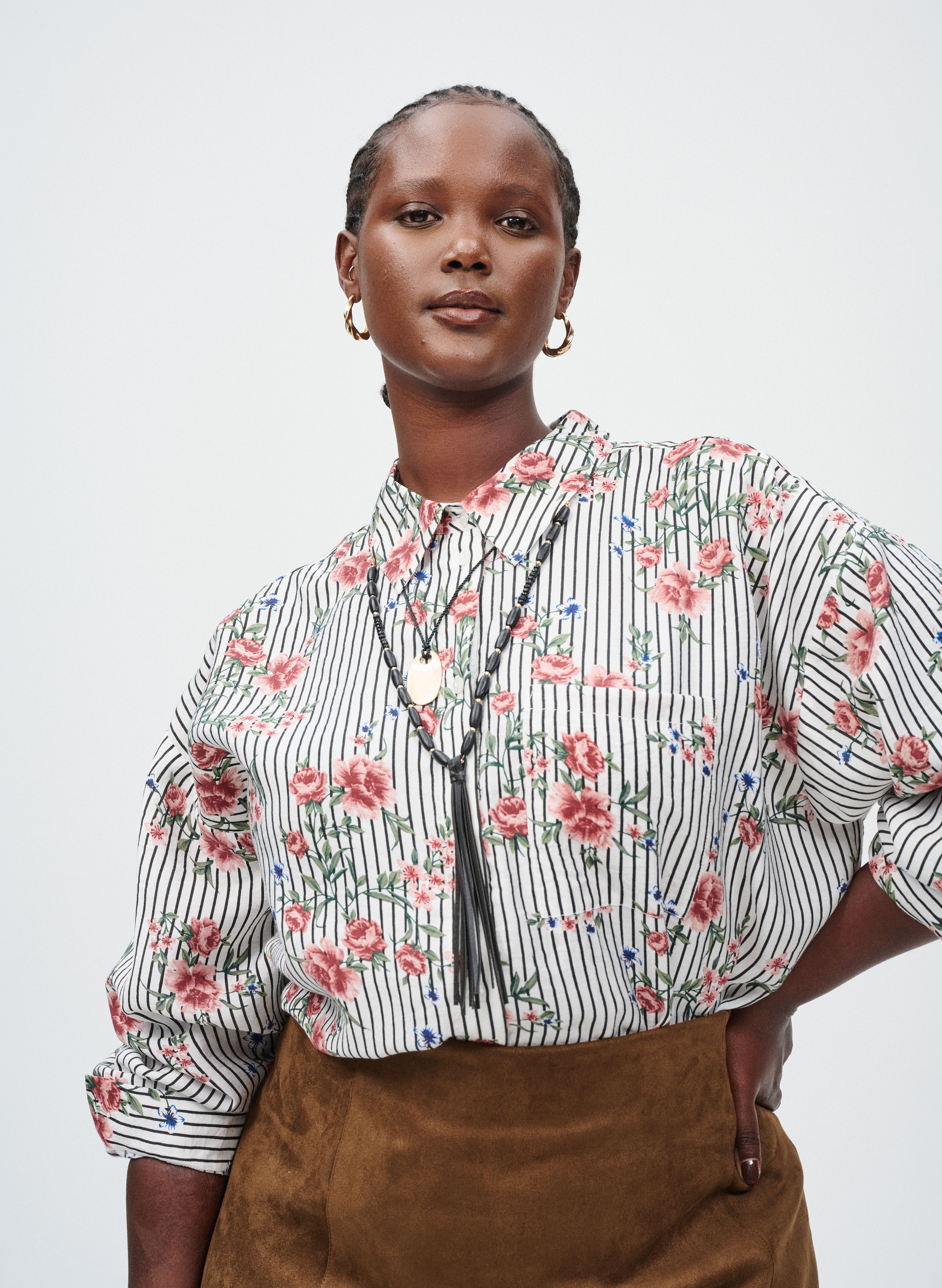 ZizziShirt mit Blumendruck, , Model