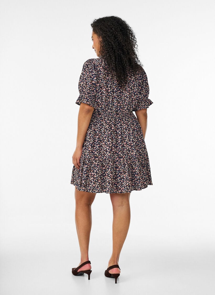 Kurzes Kleid aus Viskose mit R&uuml;schendetails, Blau, Model image number 2