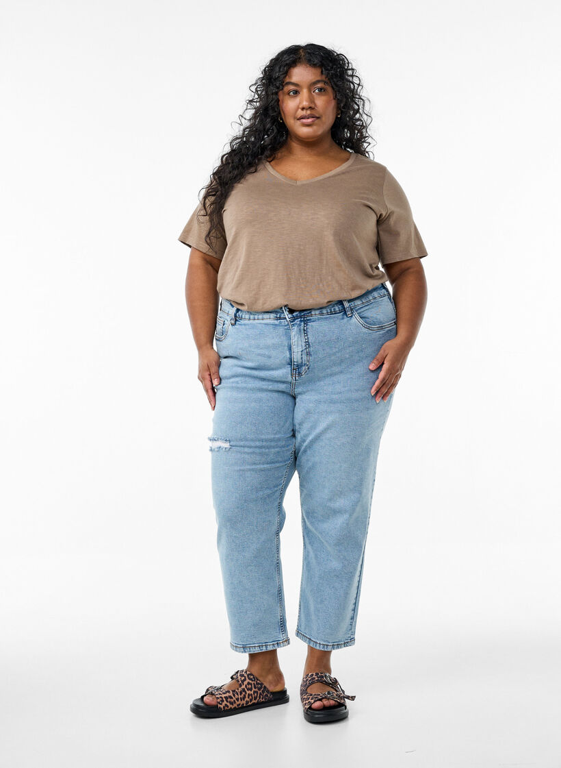 Kurz&auml;rmliges Basic-T-Shirt mit V-Ausschnitt, Braun, Model image number 1