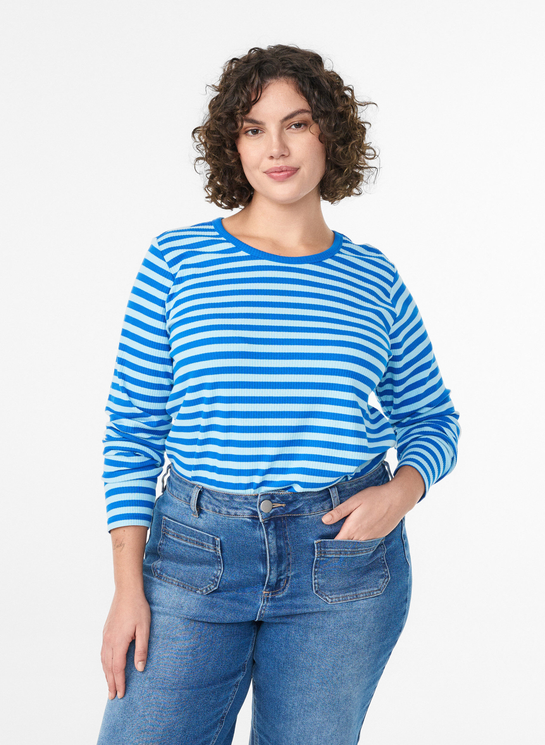 ZizziGestreifte Bluse mit langen &Auml;rmeln., Blau, Model image number 0