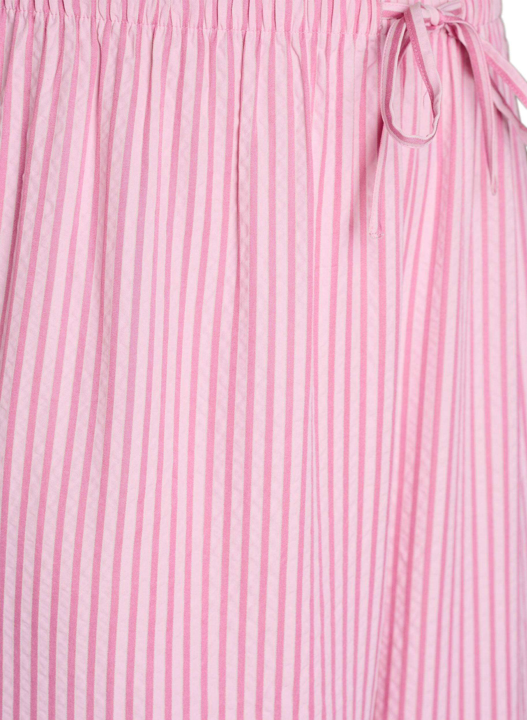 ZizziLockere Pyjamahose aus Seersucker mit hoher Taille, Pink, Packshot image number 2