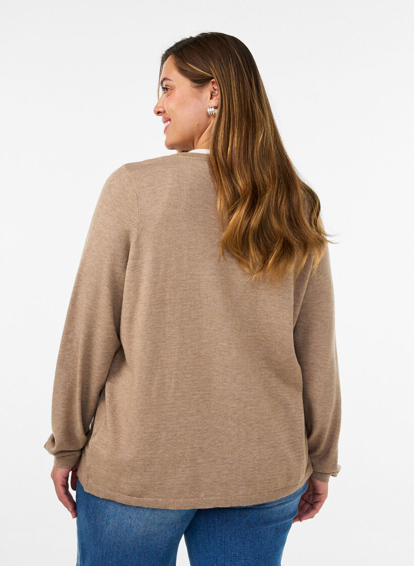Cardigan mit runden Kn&ouml;pfen, Beige, Model image number 2