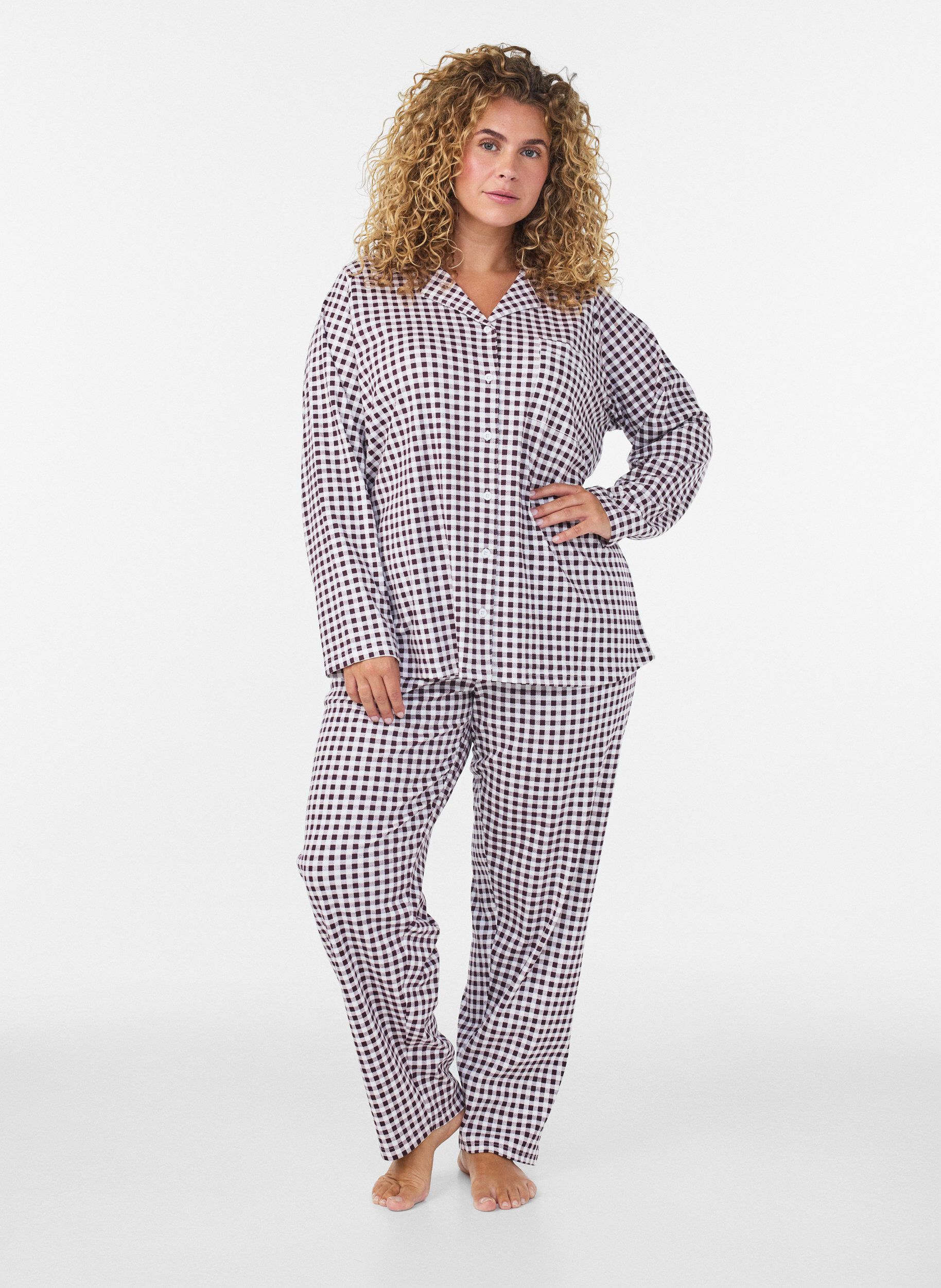 ZizziBaumwoll-Pyjamahemd mit Brusttasche, Rot, Model image number 1