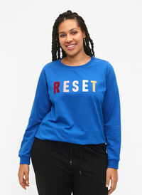 Sweatshirt mit Text, Victoria b. W. Reset, Model