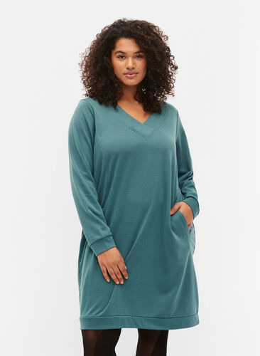 Pulloverkleid mit V-Ausschnitt, Sea Pine, Model image number 0