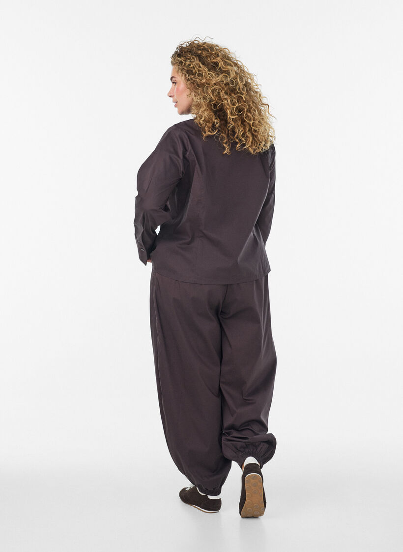 Ballonhose mit Taschen und elastischem Bund, Braun, Model image number 1