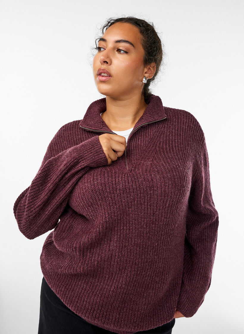 Strickpullover mit hohem Kragen und Rei&szlig;verschluss, Rot, Model image number 4