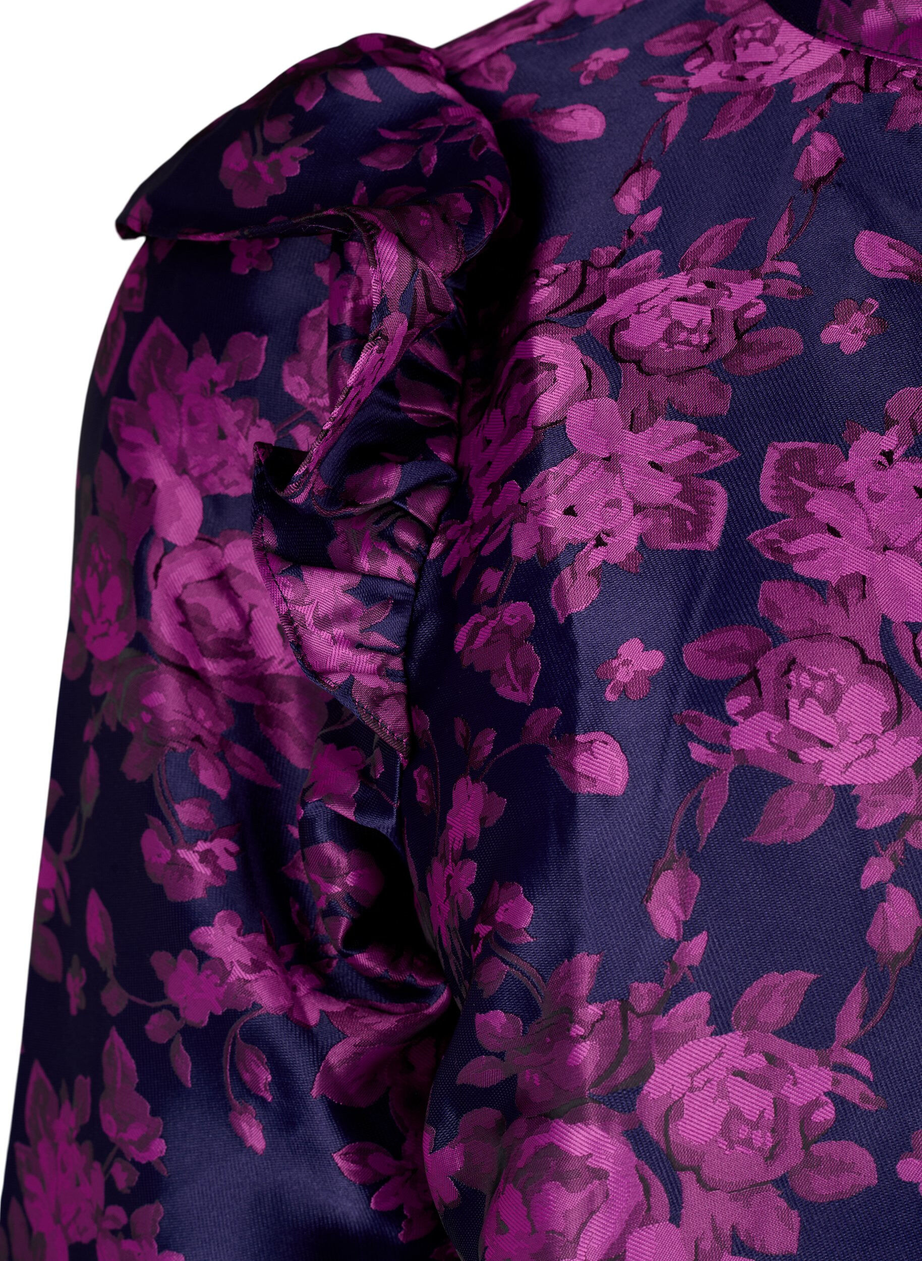 Zizzi Gebl&uuml;mte Jacquard-Bluse mit R&uuml;schendetails, Dark Blue Pink, Packshot image number 3