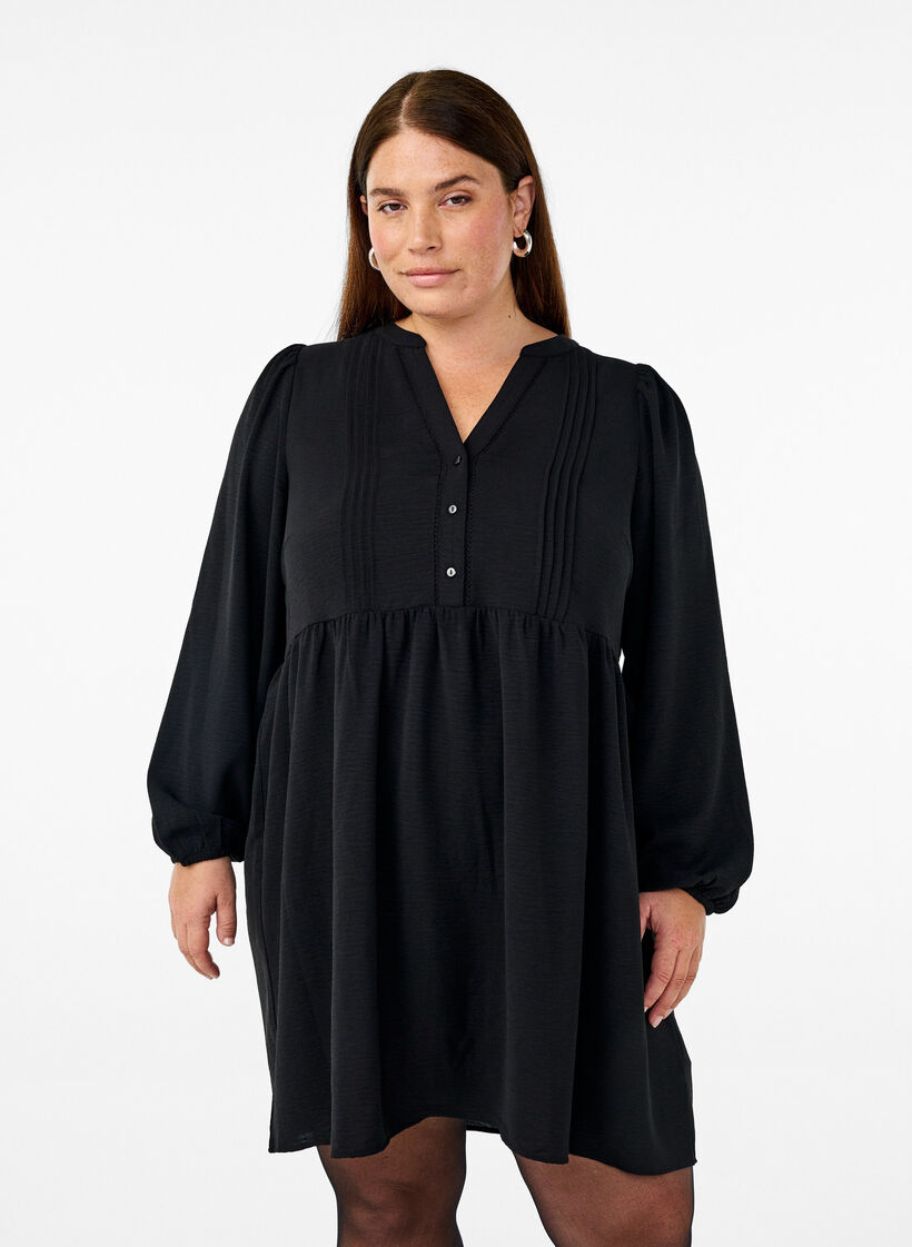 FLASH - Kurzes Kleid mit Falten und langen Ärmeln, Schwarz, Model image number 0