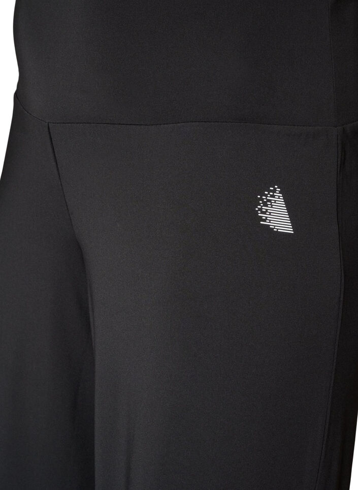 Trainingshose in weiter Passform, Schwarz, Packshot image number 2