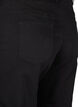 Gek&uuml;rzte Vera Jeans mit geradem Bein, Schwarz, Packshot image number 3