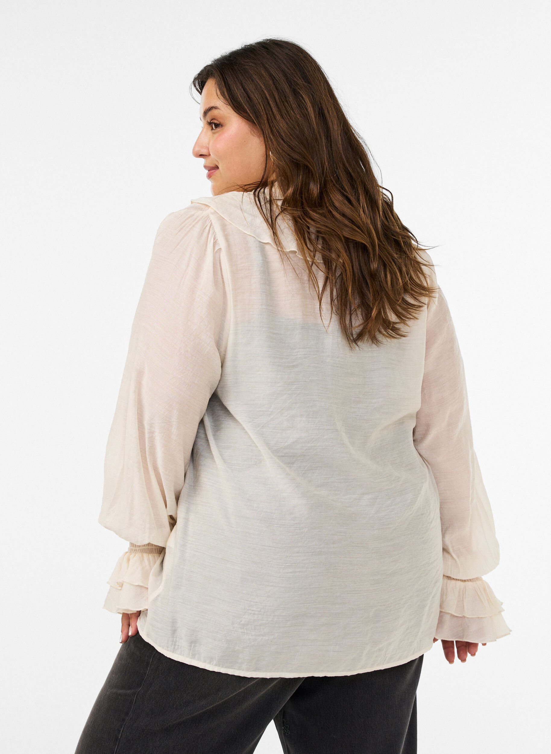 ZizziViskosebluse mit R&uuml;schen und langen &Auml;rmeln, Vanille, Model image number 2