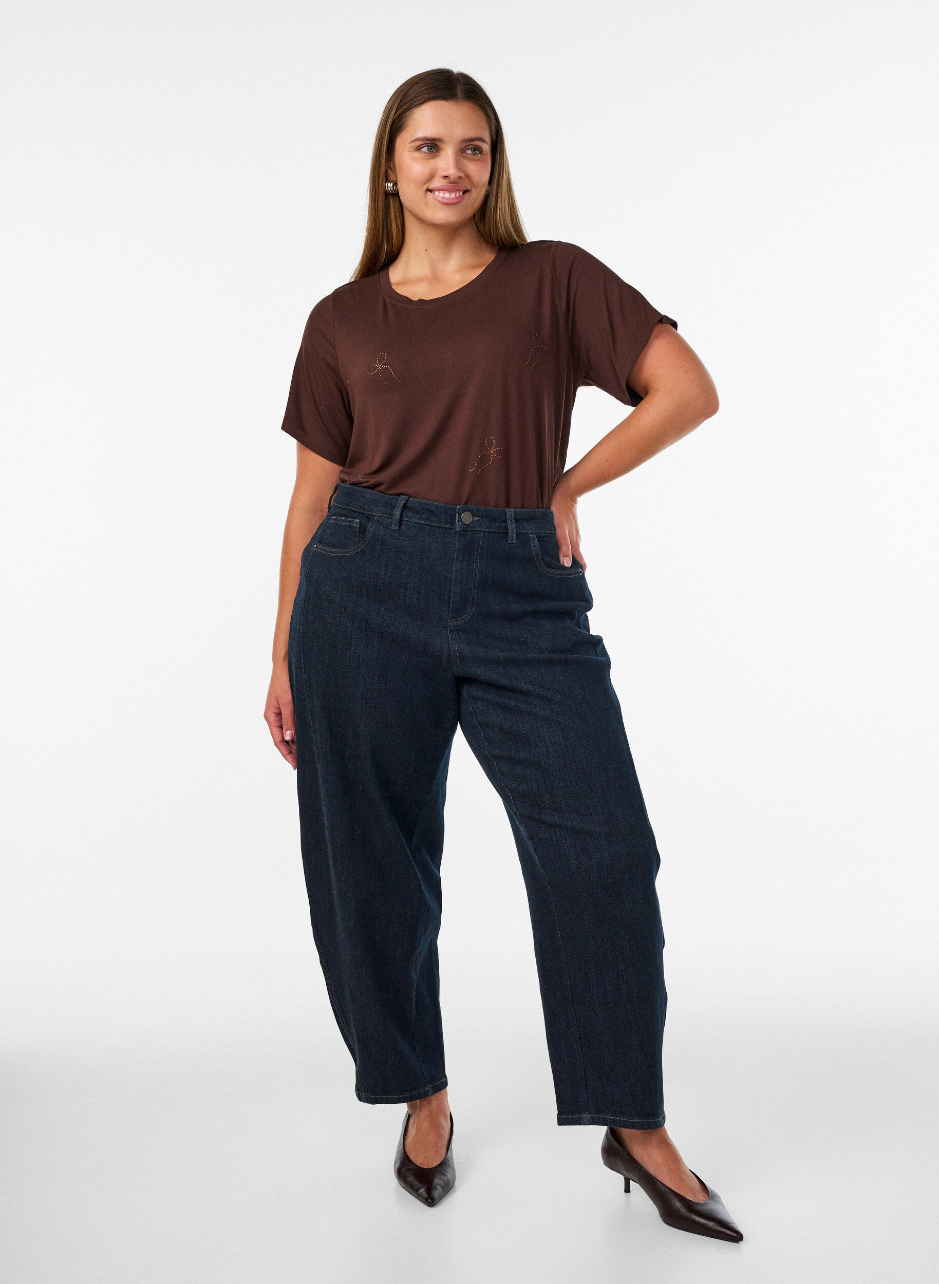 ZizziT-Shirt aus Viskose mit Strasssteinen, Braun, Model image number 1