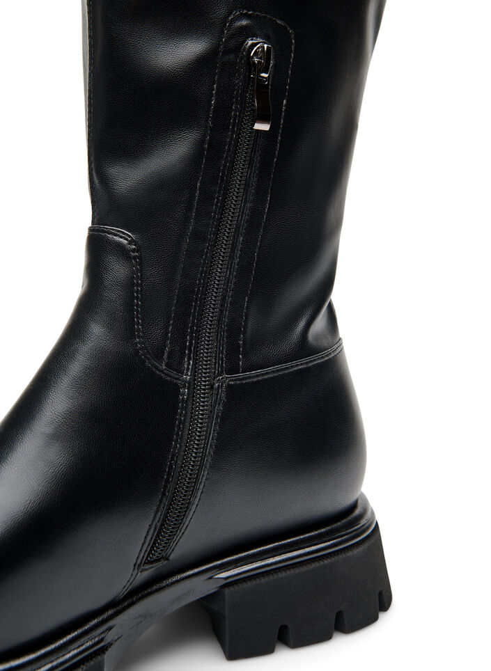 Langer Stiefel aus Kunstleder mit klobiger Sohle, Schwarz, Packshot image number 3