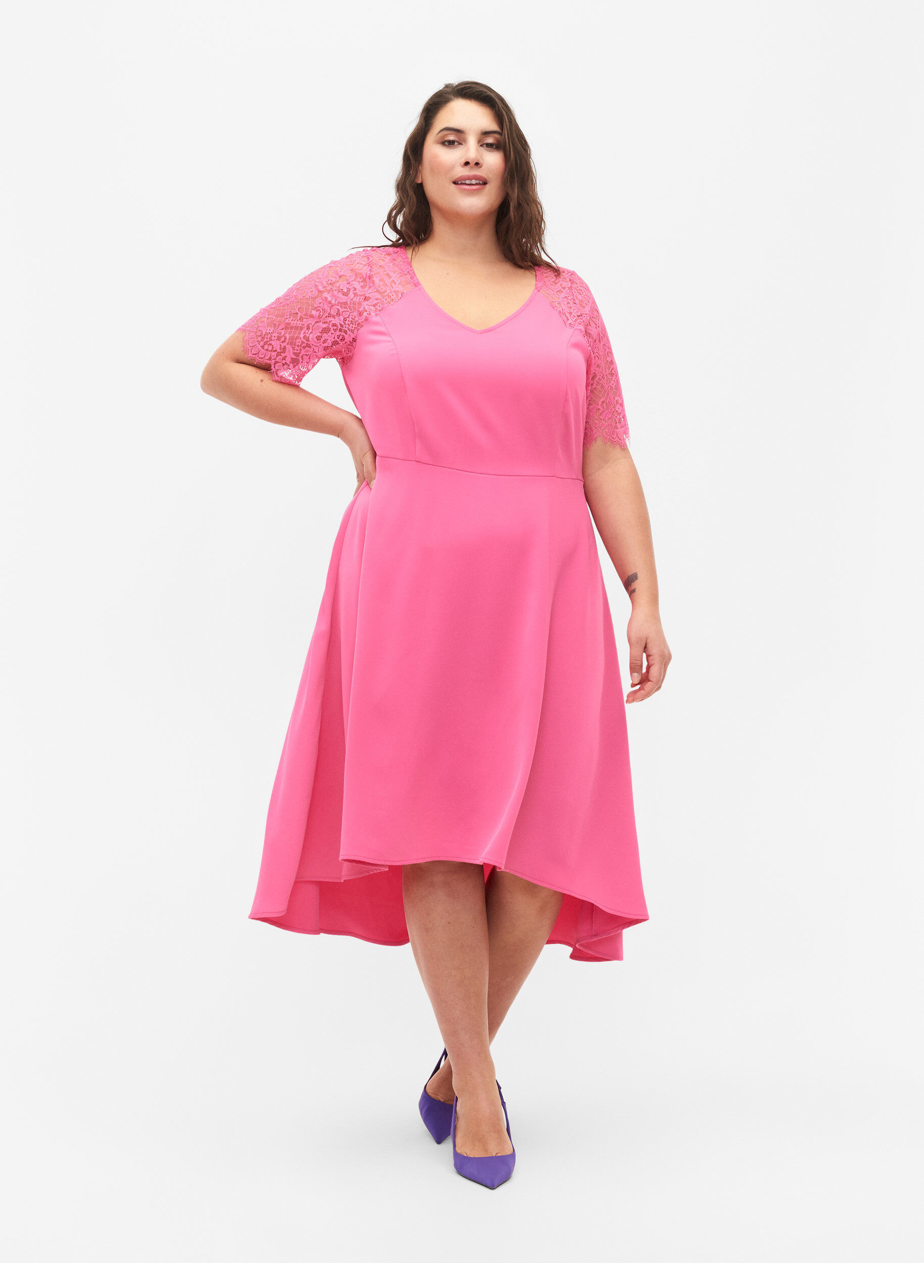 ZizziMidikleid mit kurzen Spitzen&auml;rmeln, Shocking Pink, Model image number 0
