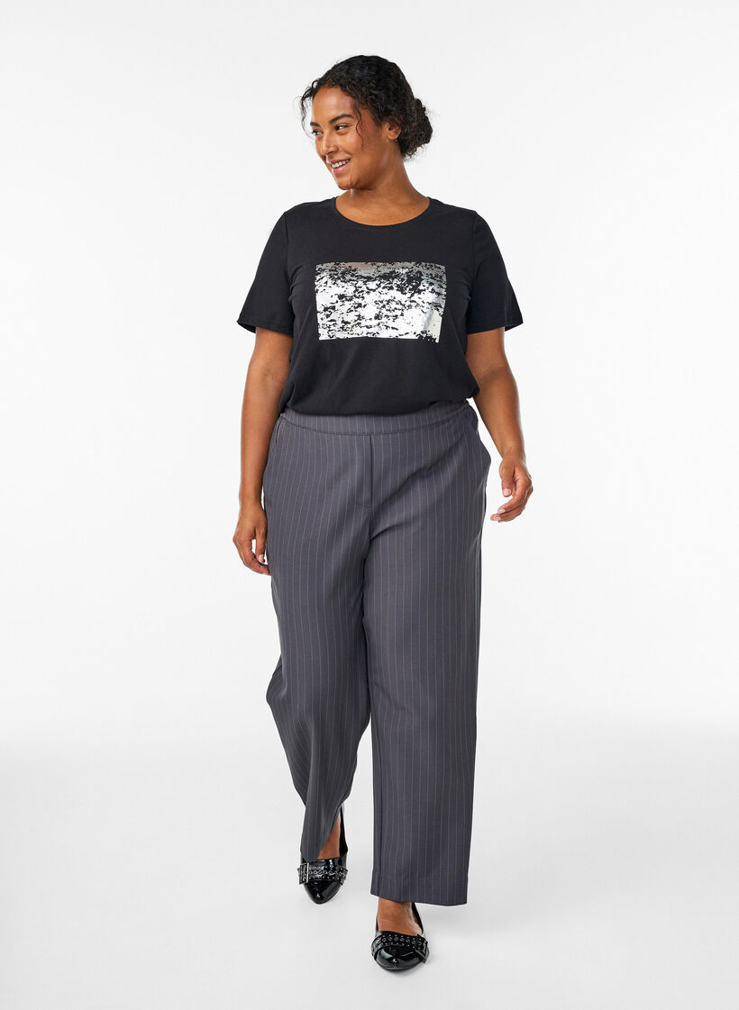 FLASH - T-Shirt mit Print, Schwarz, Model image number 1