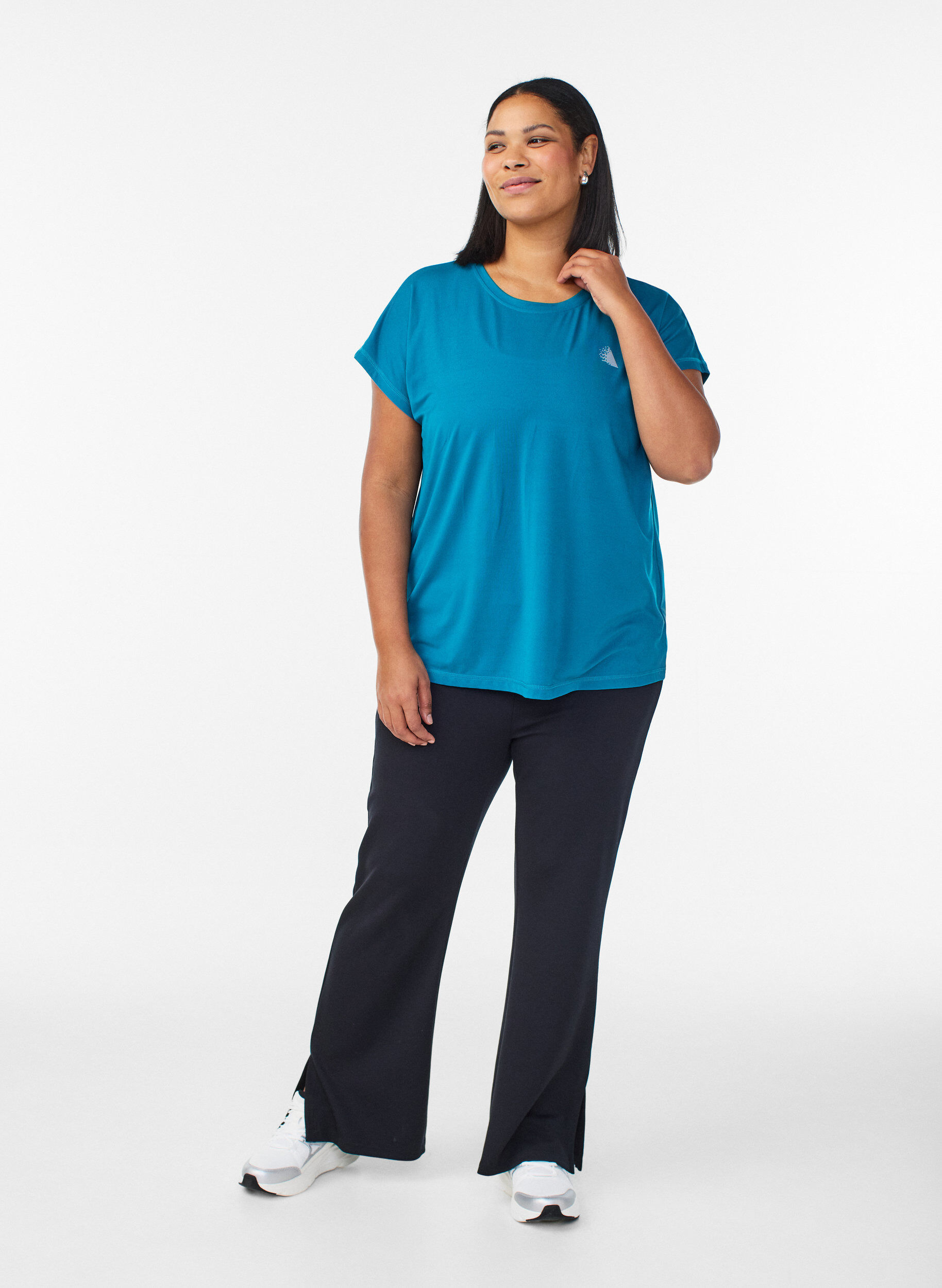 ZizziEinfarbiges Trainings-T-Shirt, Gr&uuml;n, Model image number 1