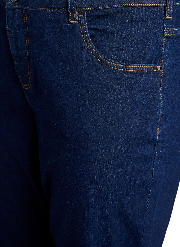 Gek&uuml;rzte Vera Jeans mit geradem Bein, Blau, Packshot image number 2