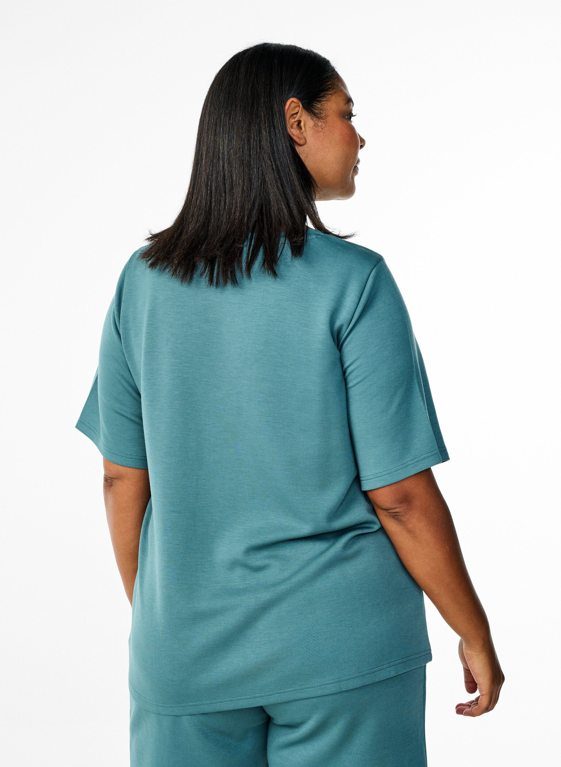 ZizziT-Shirt aus Modalgemisch, Gr&uuml;n, Model image number 2