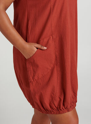 Kleid mit Taschen, Barn Red, Model image number 0