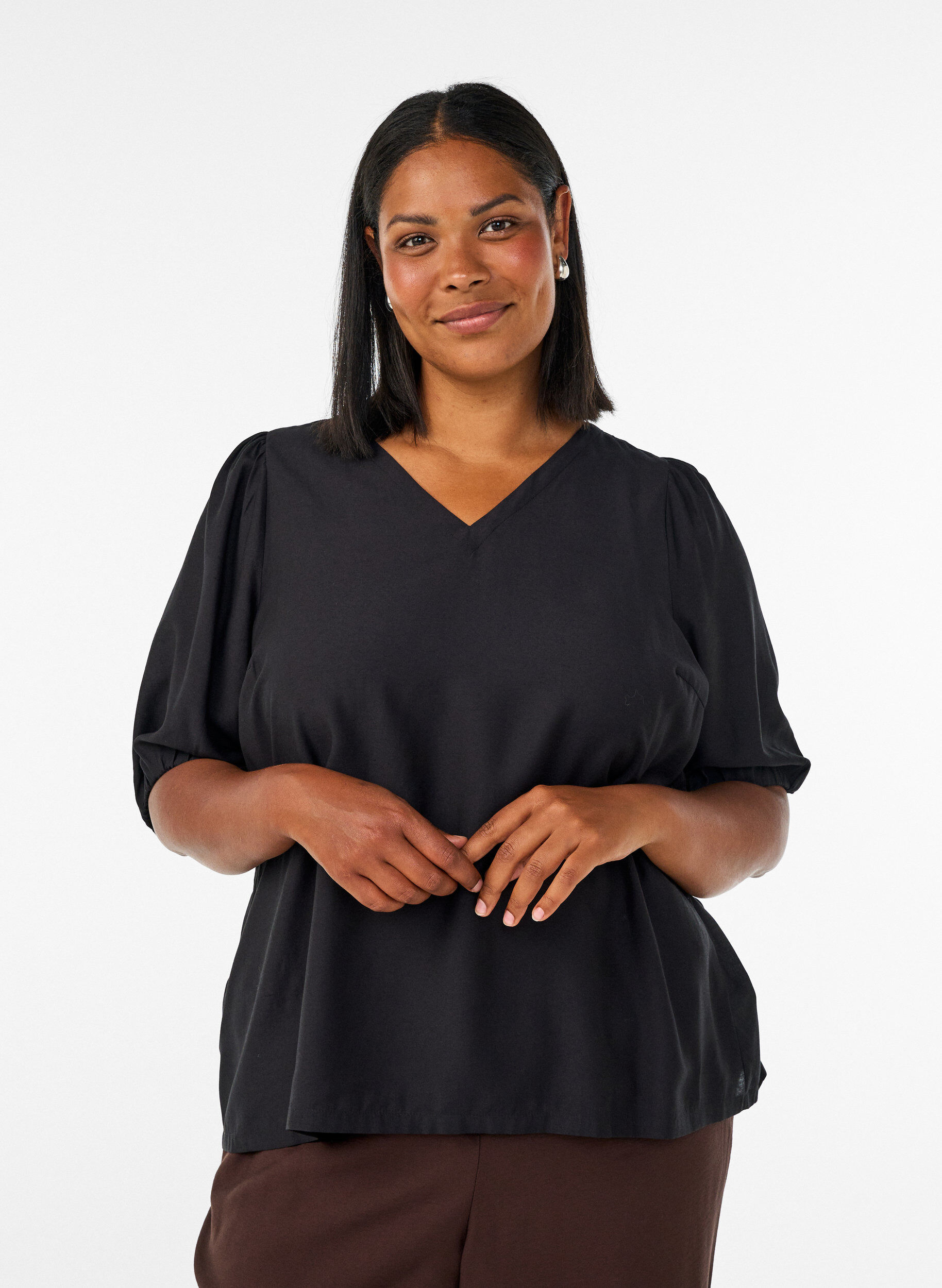 ZizziBluse aus Viskose mit V-Ausschnitt, Schwarz, Model image number 0