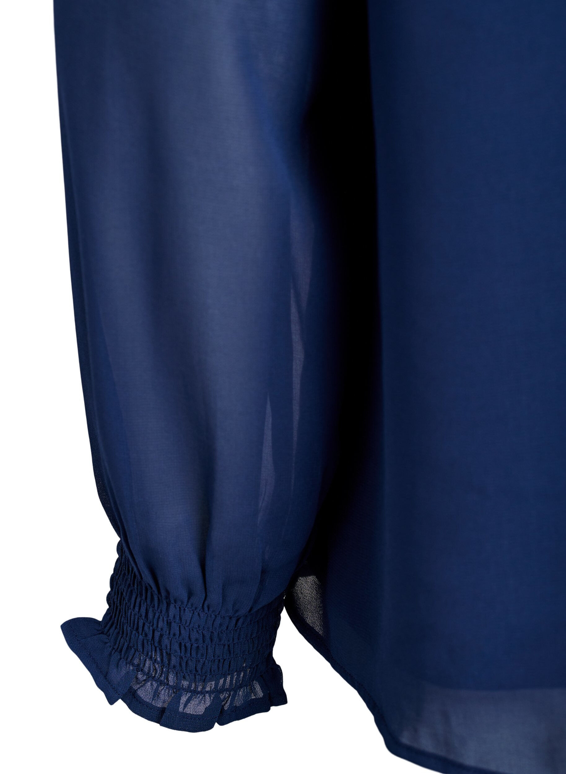 ZizziBluse mit transparenten &Auml;rmeln und Smok, Blau, Packshot image number 3