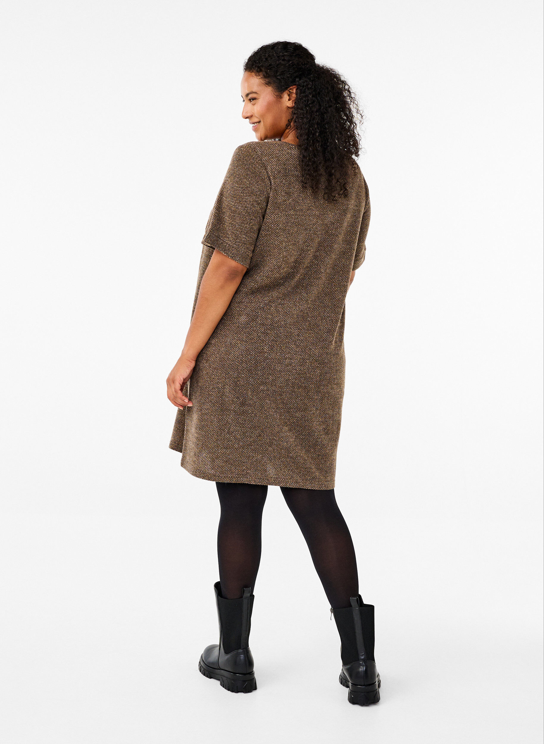 ZizziT-Shirt-Kleid mit kurzen &Auml;rmeln, Caribou, Model image number 1