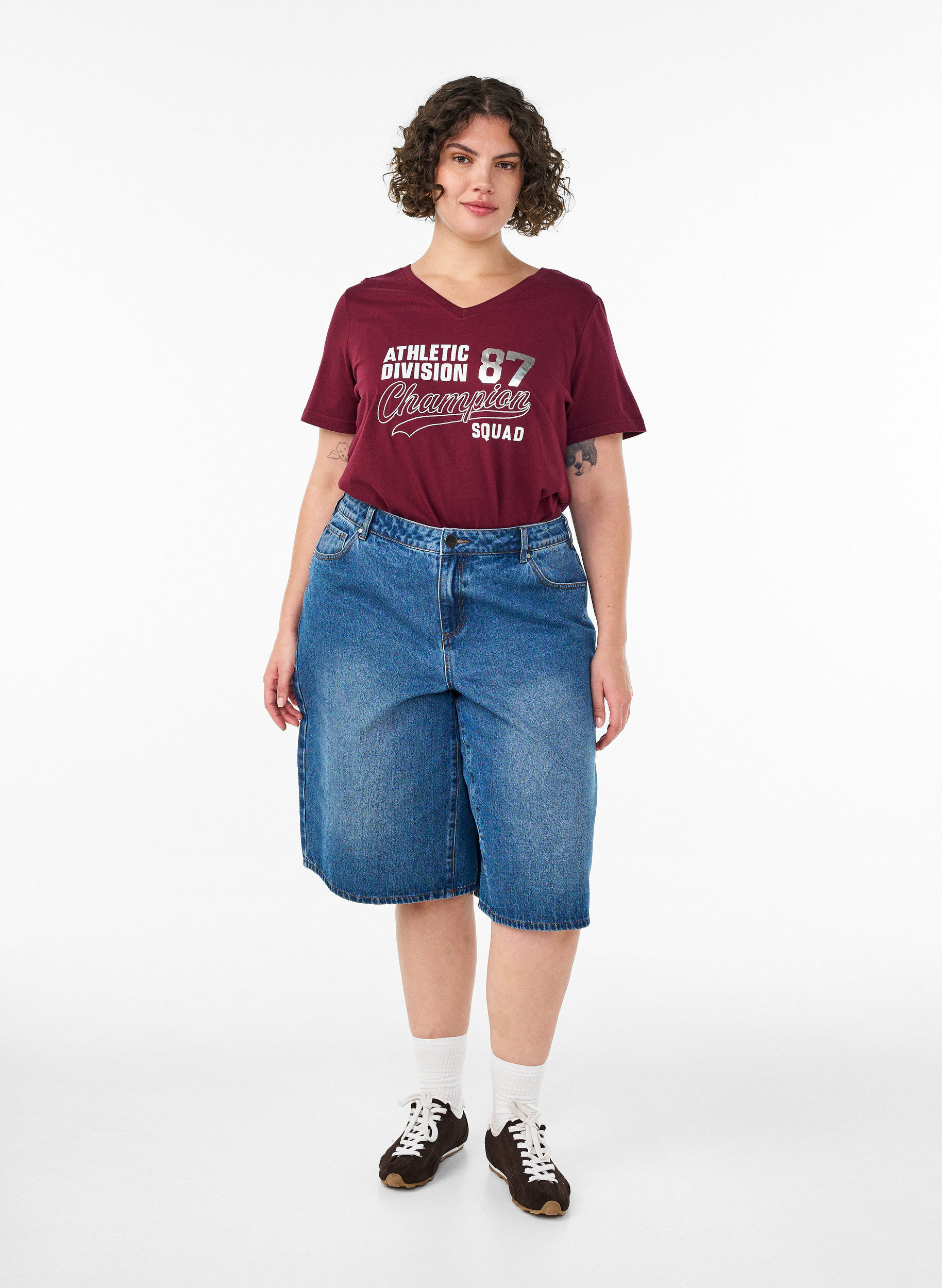ZizziT-Shirt aus Bio-Baumwolle mit sportlichem Textprint, Rot, Model image number 1