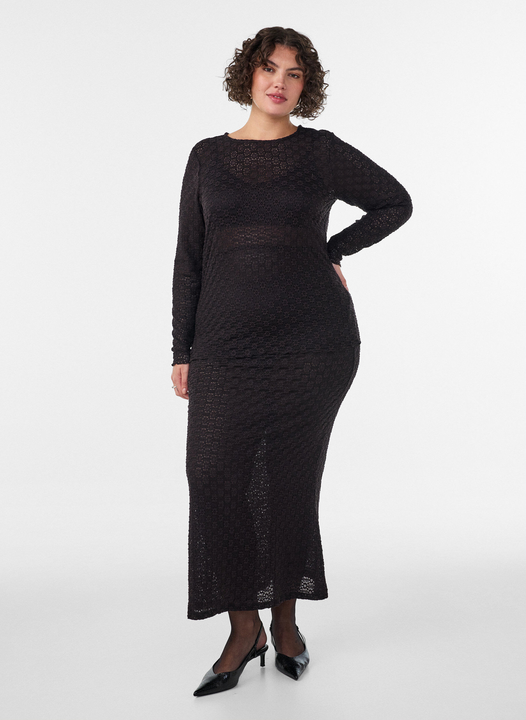 ZizziBluse mit Lochmuster und langen &Auml;rmeln, Schwarz, Model image number 1
