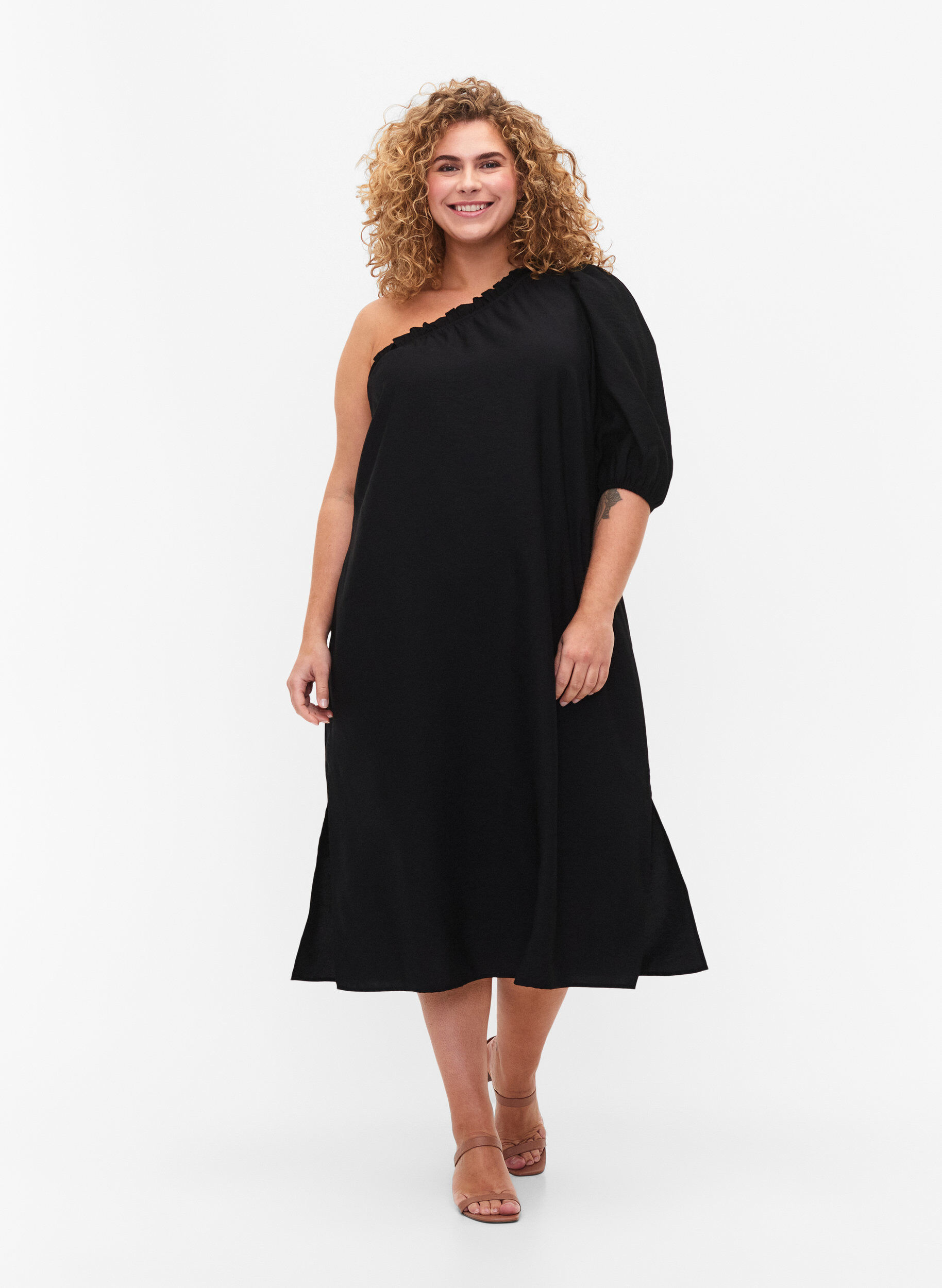 ZizziOne-Shoulder-Kleid aus Viskose, Schwarz, Model image number 0
