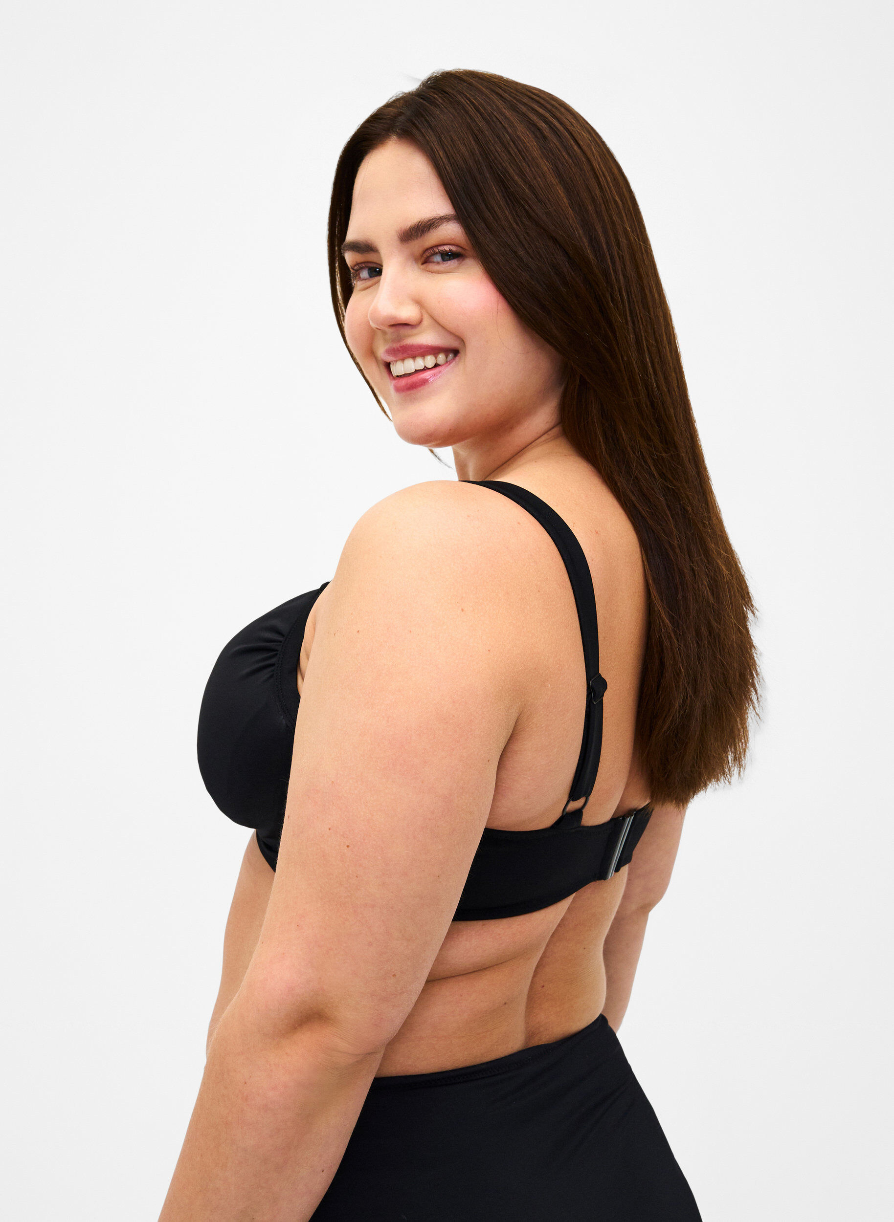 ZizziBikini-BH mit B&uuml;gel und drapiertem Stoff, Schwarz, Model image number 2