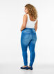 Super Slim Amy Jeans mit hoher Taille, Light blue, Model image number 1