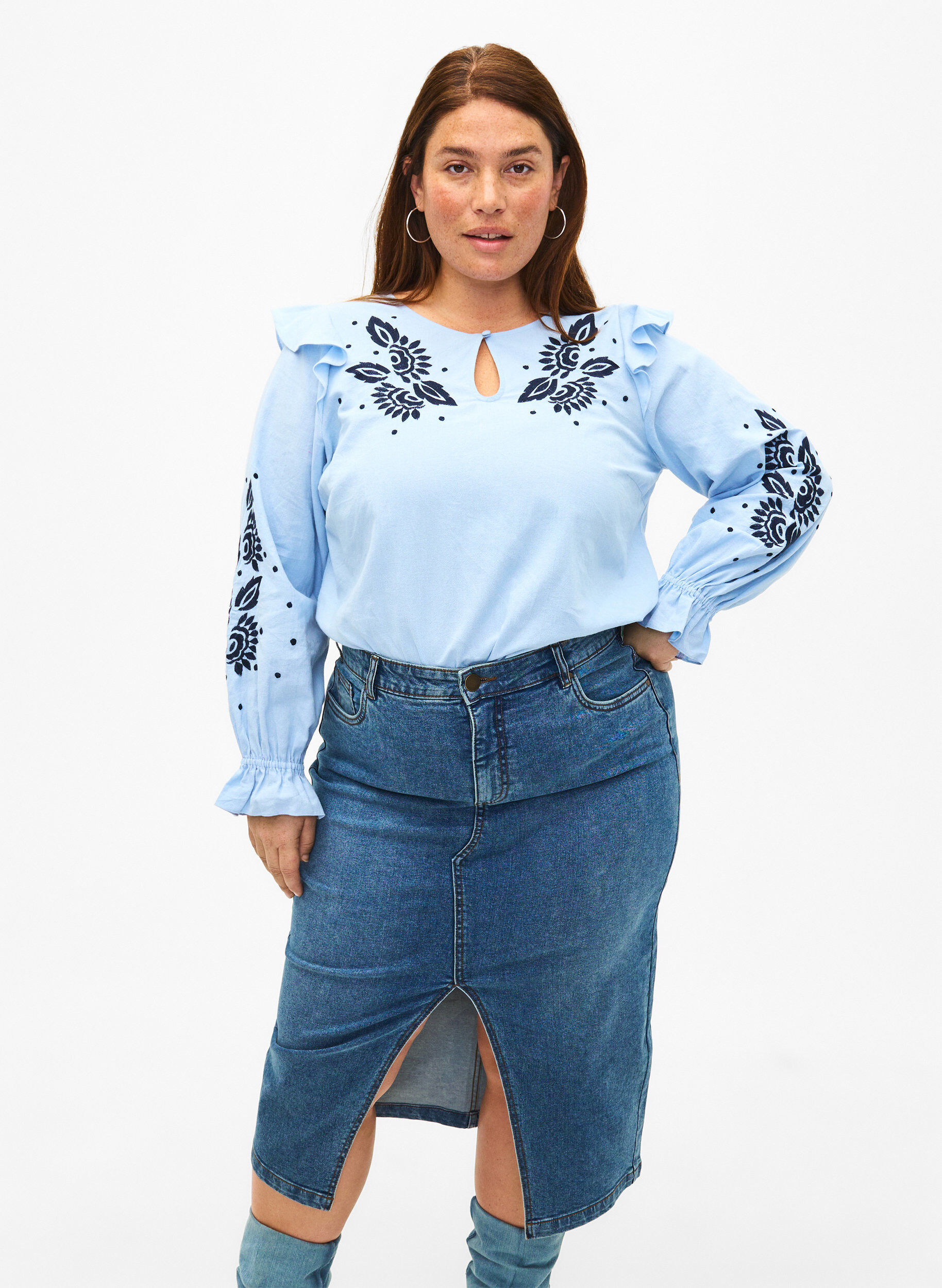 ZizziJeansrock mit Schlitz vorne, Blue denim, Model image number 0