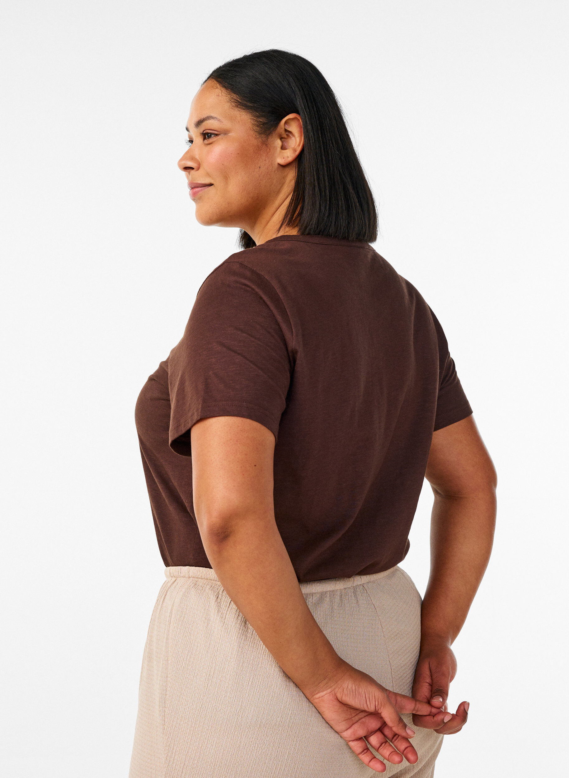 ZizziT-Shirt mit Knopfleiste, Braun, Model image number 2