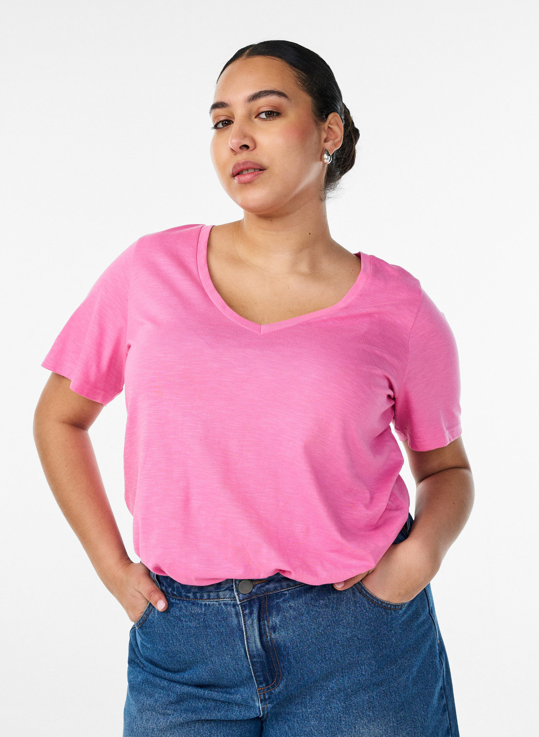 ZizziKurz&auml;rmeliges Basic T-Shirt mit V-Ausschnitt, Pink, Model image number 0