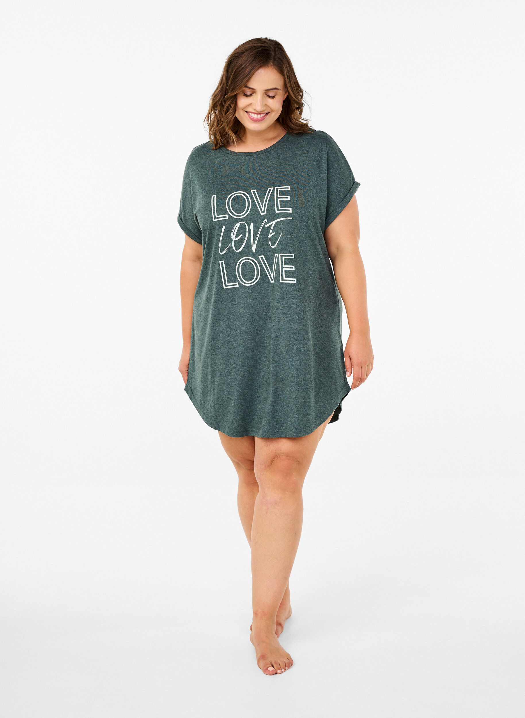 ZizziKurz&auml;rmliges Nachthemd mit Textdruck, , Model image number 1