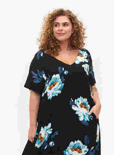 Blumiges Kleid mit kurzen Ärmeln aus Viskose, Black Big Flower, Model image number 2