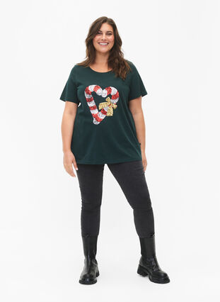 Weihnachts-T-Shirt mit Pailletten, Scarab W. Stock, Model image number 2
