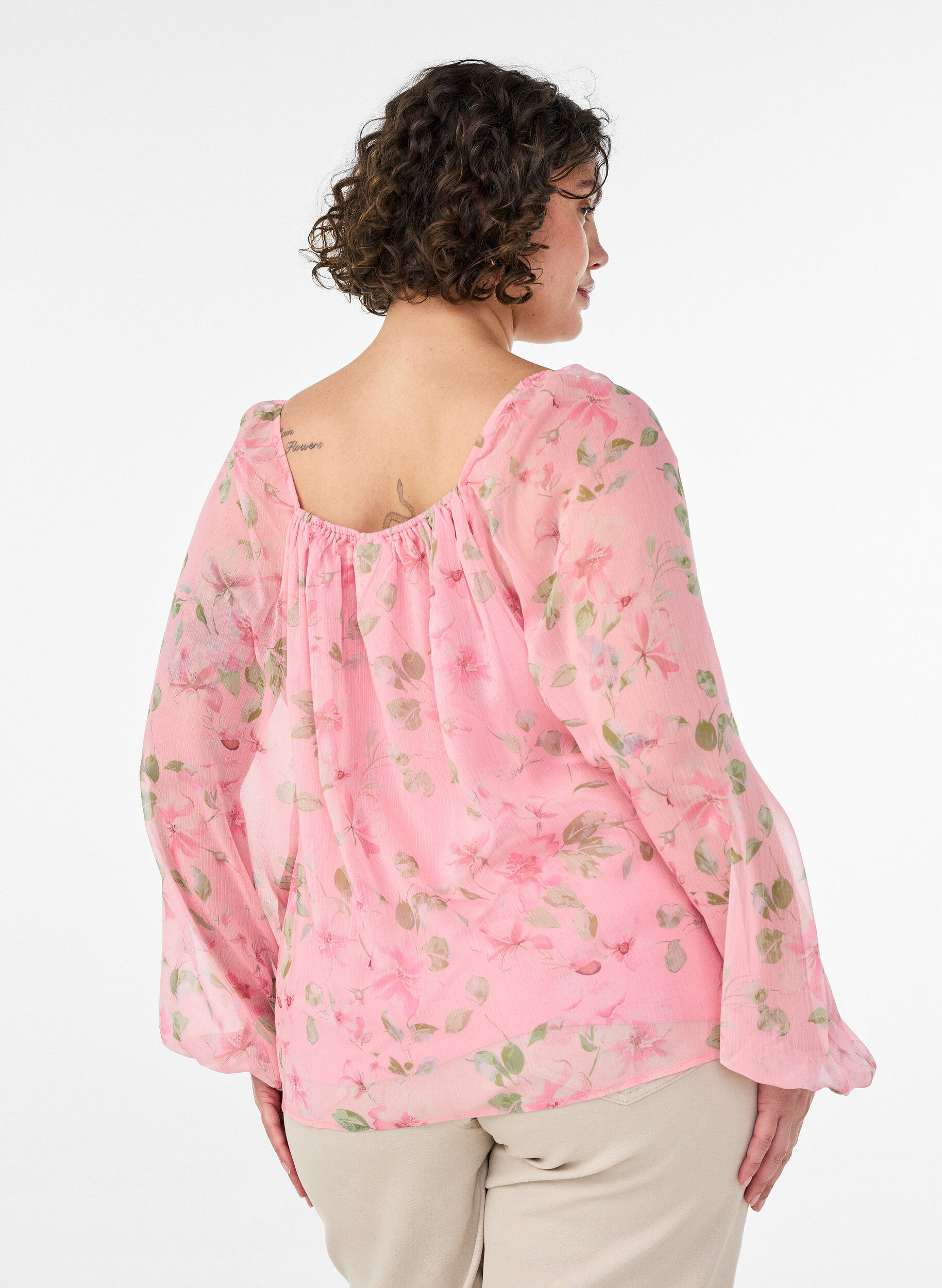 ZizziBluse aus Chiffon mit gebl&uuml;mtem Print und langen &Auml;rmeln, Rot, Model image number 2