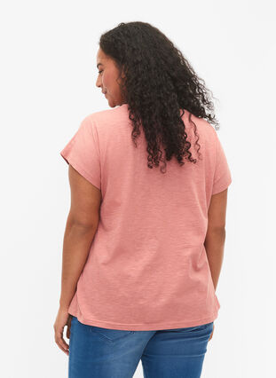 T-Shirt aus Baumwolle mit Blattprint, Old Rose W. Leaf, Model image number 1