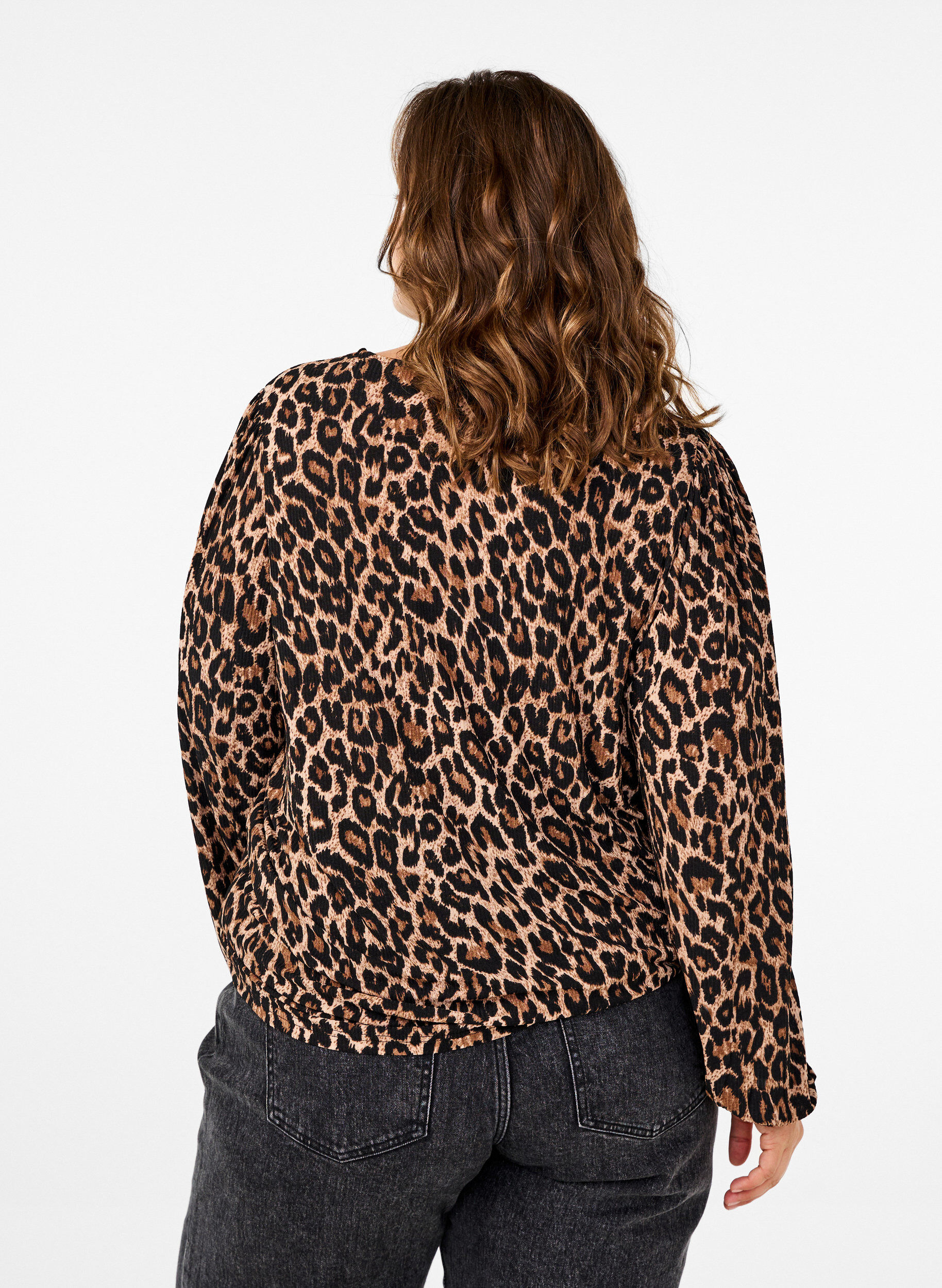 ZizziBluse mit langen &Auml;rmeln und Leopardenmuster, Braun, Model image number 2