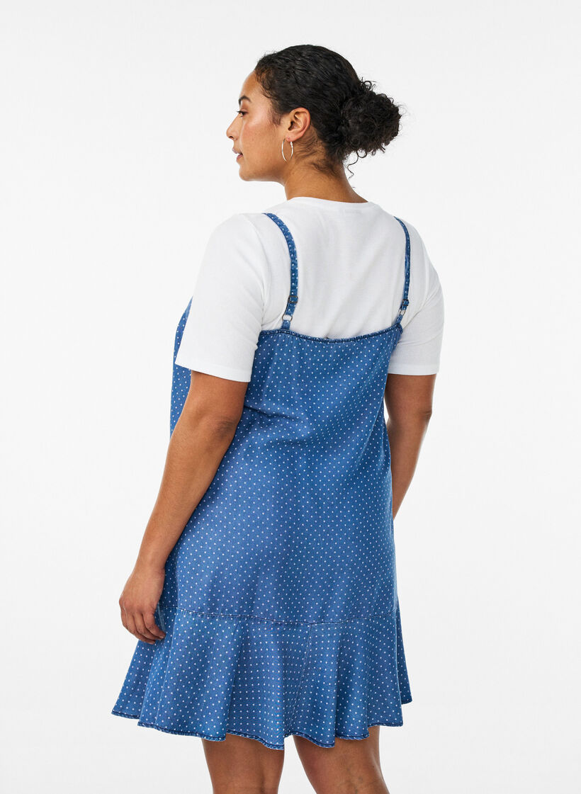 Knielanges Tr&auml;gerkleid aus TENCEL&trade; Lyocell in Denim-Optik, Blau, Model image number 2