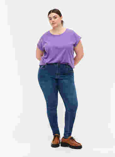 Kurzärmeliges T-Shirt aus Baumwollmischung, Deep Lavender, Model image number 2