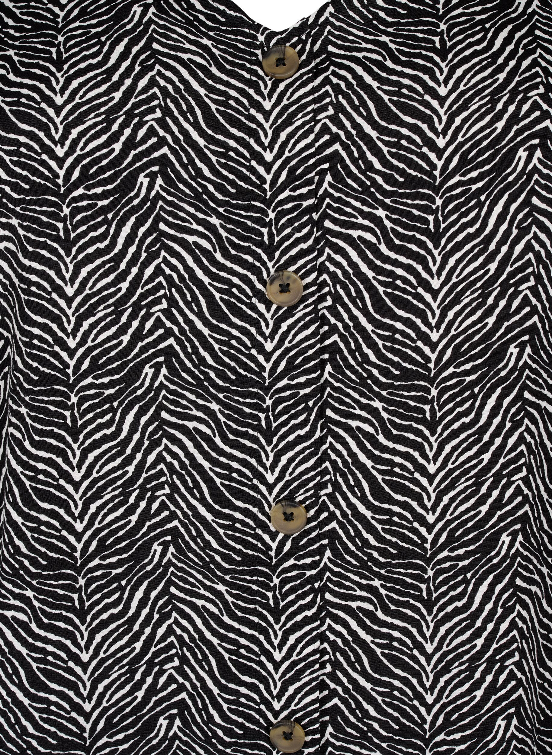 Zizzi Viskosebluse mit Kn&ouml;pfen, Black Graphic AOP, Packshot image number 2