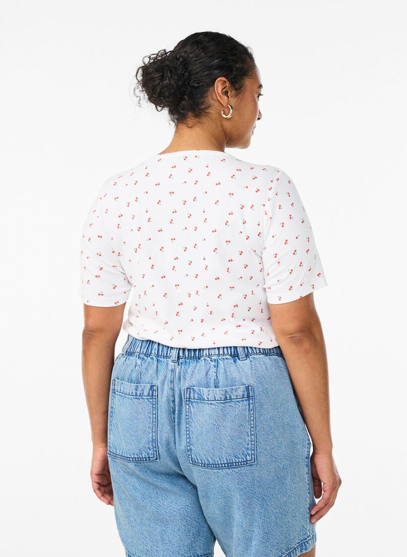 T-Shirt aus Baumwolle mit Allover-Druck, Vanille, Model image number 2