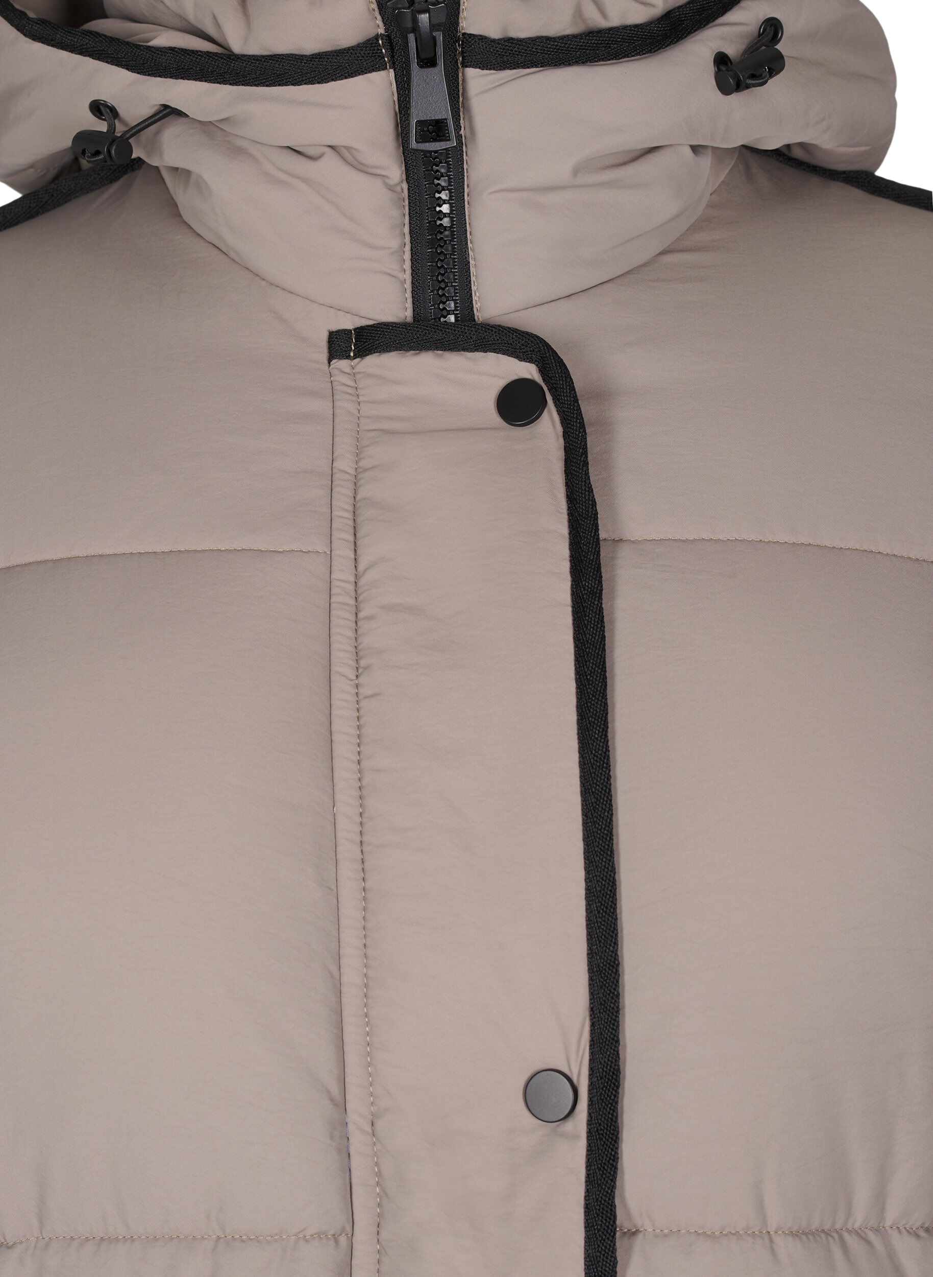 ZizziSteppjacke mit Kapuze und Kontrastdetails, Beige, Packshot image number 2